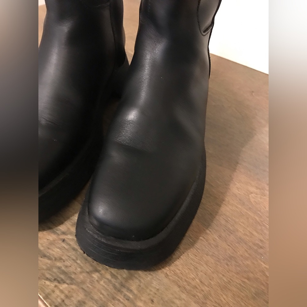 Chunky Sole Leather Boots - Picture 5 of 13